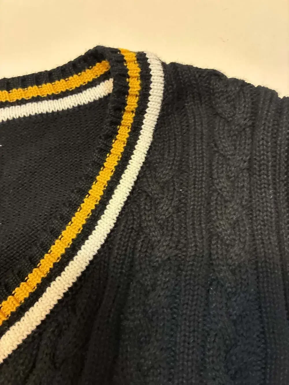 BOBOYOYO Boys Sweater Vest Unisex Cable Knit School Uniform